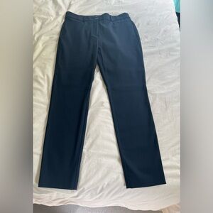 NWOT loft curvy Sutton skinny slacks In navy size 8